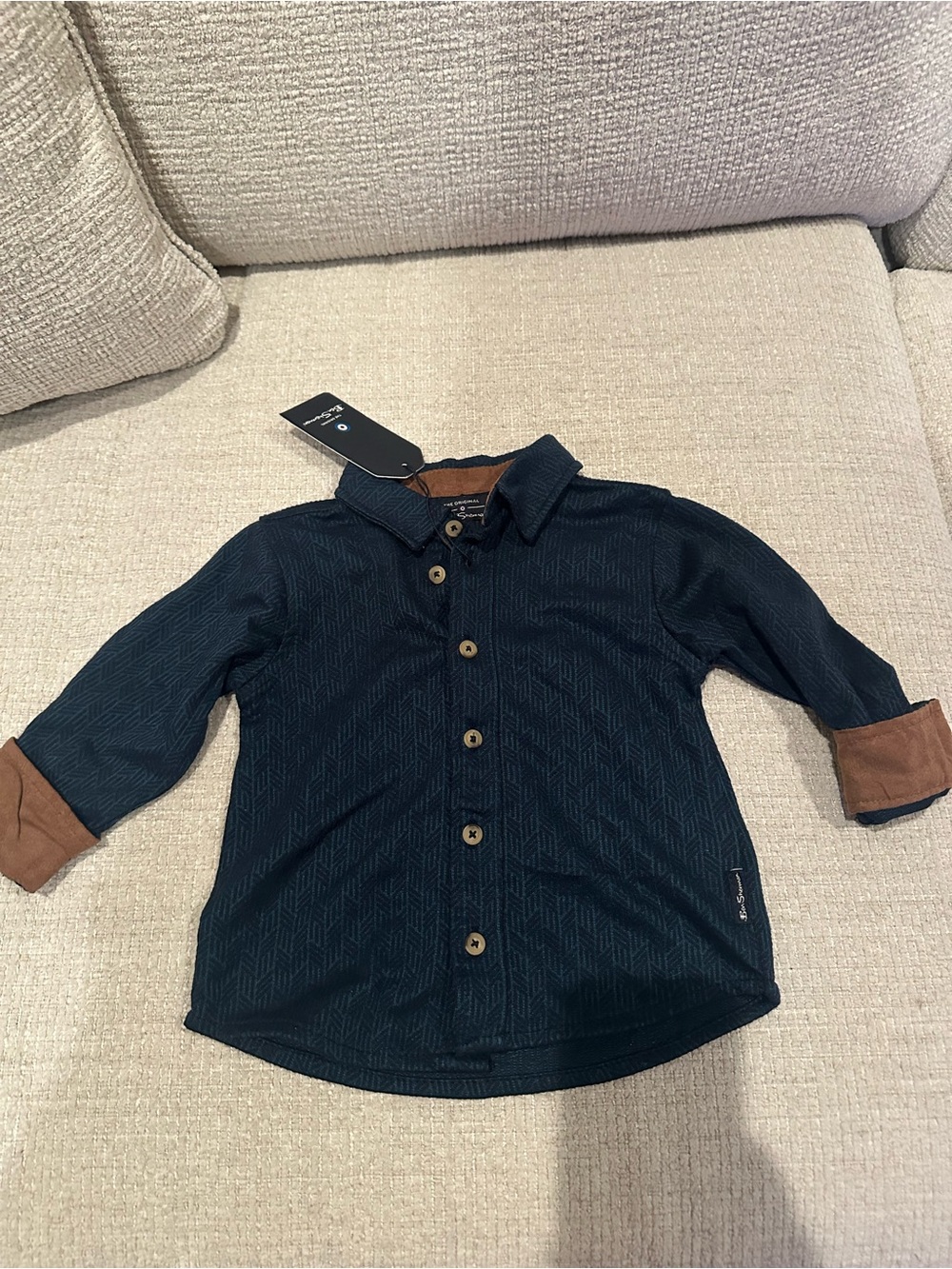 Ben Sherman Navy Button-Down Shirt with Brown Cuff Details Size 2T